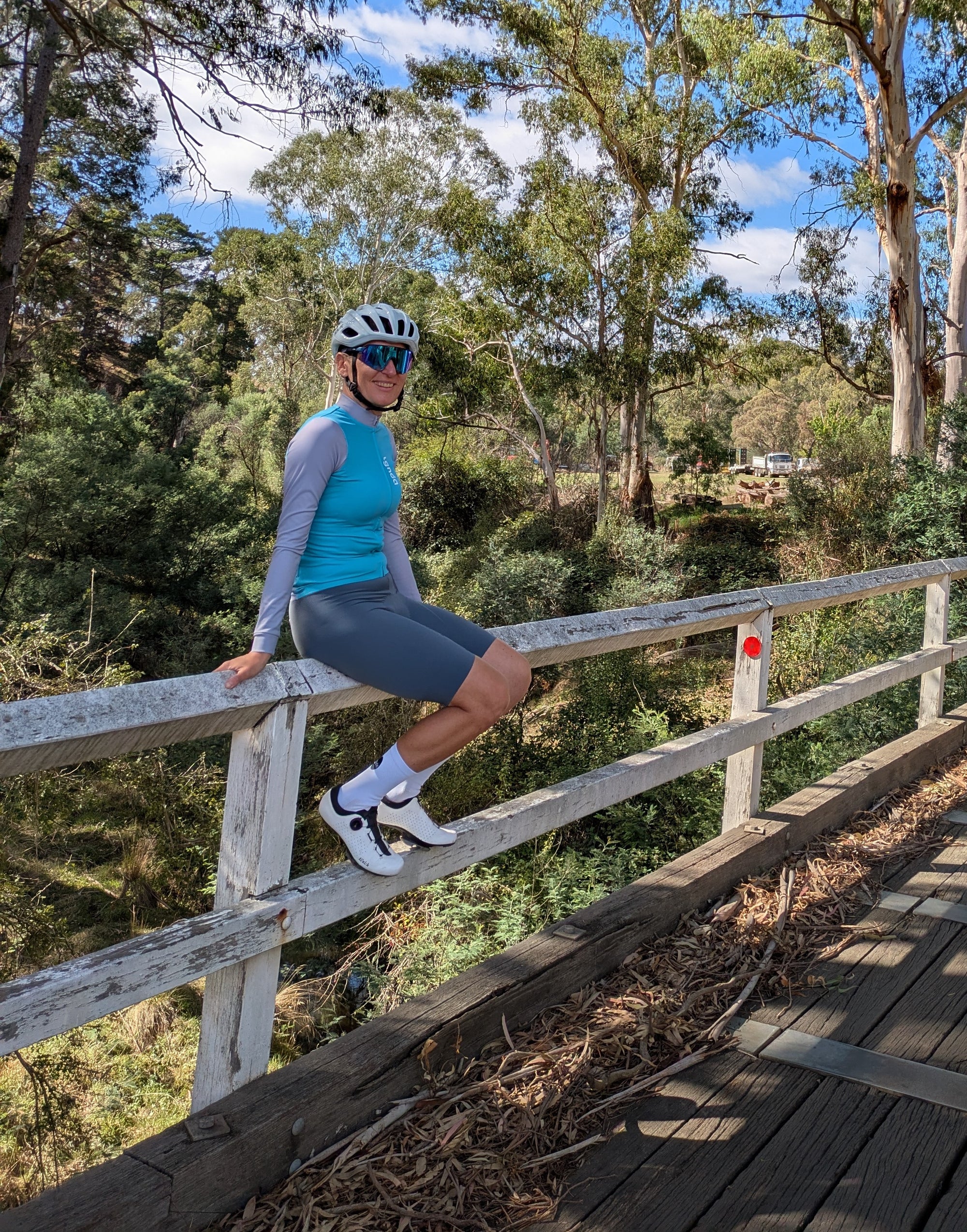 Legenda Women's Seamless Bib Shorts Grey