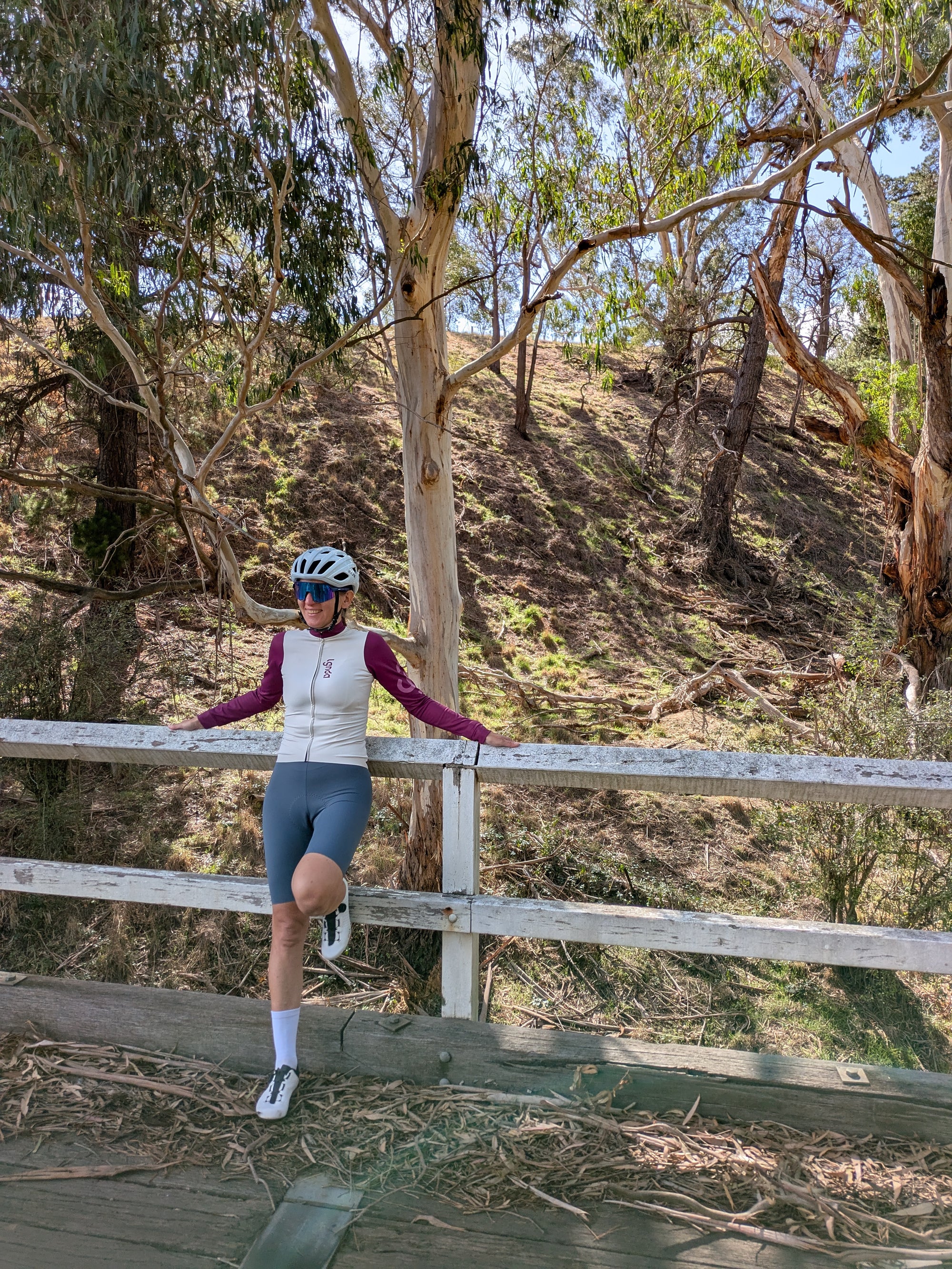 Legenda Women's Seamless Bib Shorts Grey