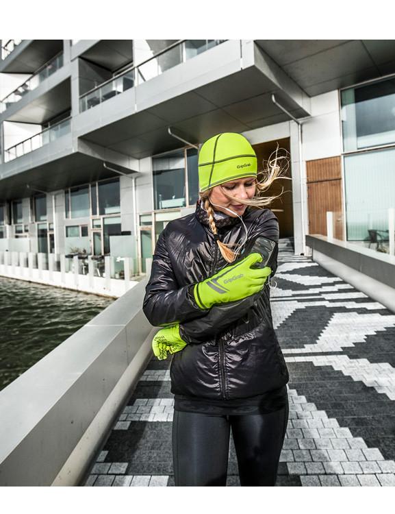 The GripGrab HiViz  Skull Cap woma running